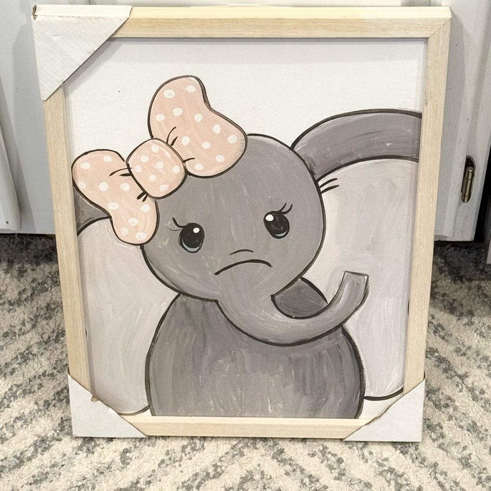 Cute Elephant Wall Art with Pink Bow
